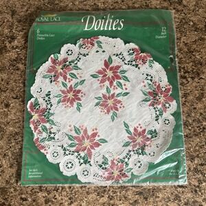 6 pcs 12" Vtg Doilies Christmas‎ Holiday Poinsettia Royal Lace NOS Flowers Paper